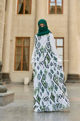 Reema Green & White Print Dress In Classic Style - Side Pockets
