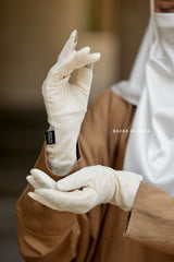 Ivory Plain Touch Screen Gloves - One Size