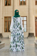 Reema Green & White Print Dress In Classic Style - Side Pockets