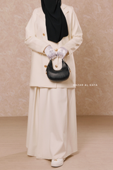 Matte Moon Hand Bag In Black - Gift