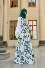 Reema Green & White Print Dress In Classic Style - Side Pockets