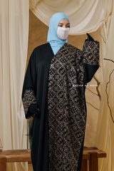 Black Amina Loose Fit Khaleeji Embroidered Two-Tone Abaya