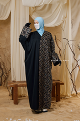 Black Amina Loose Fit Khaleeji Embroidered Two-Tone Abaya