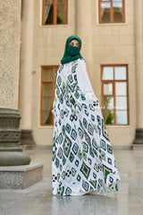 Reema Green & White  Print Dress In Classic Style - Side Pockets