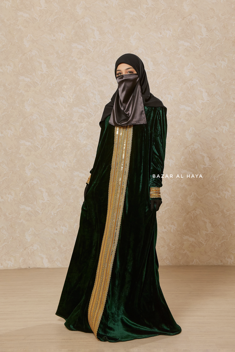 Emerald Green Irfah Luxurious Plush Pombarch Kaftan - Abaya Dress With Belt