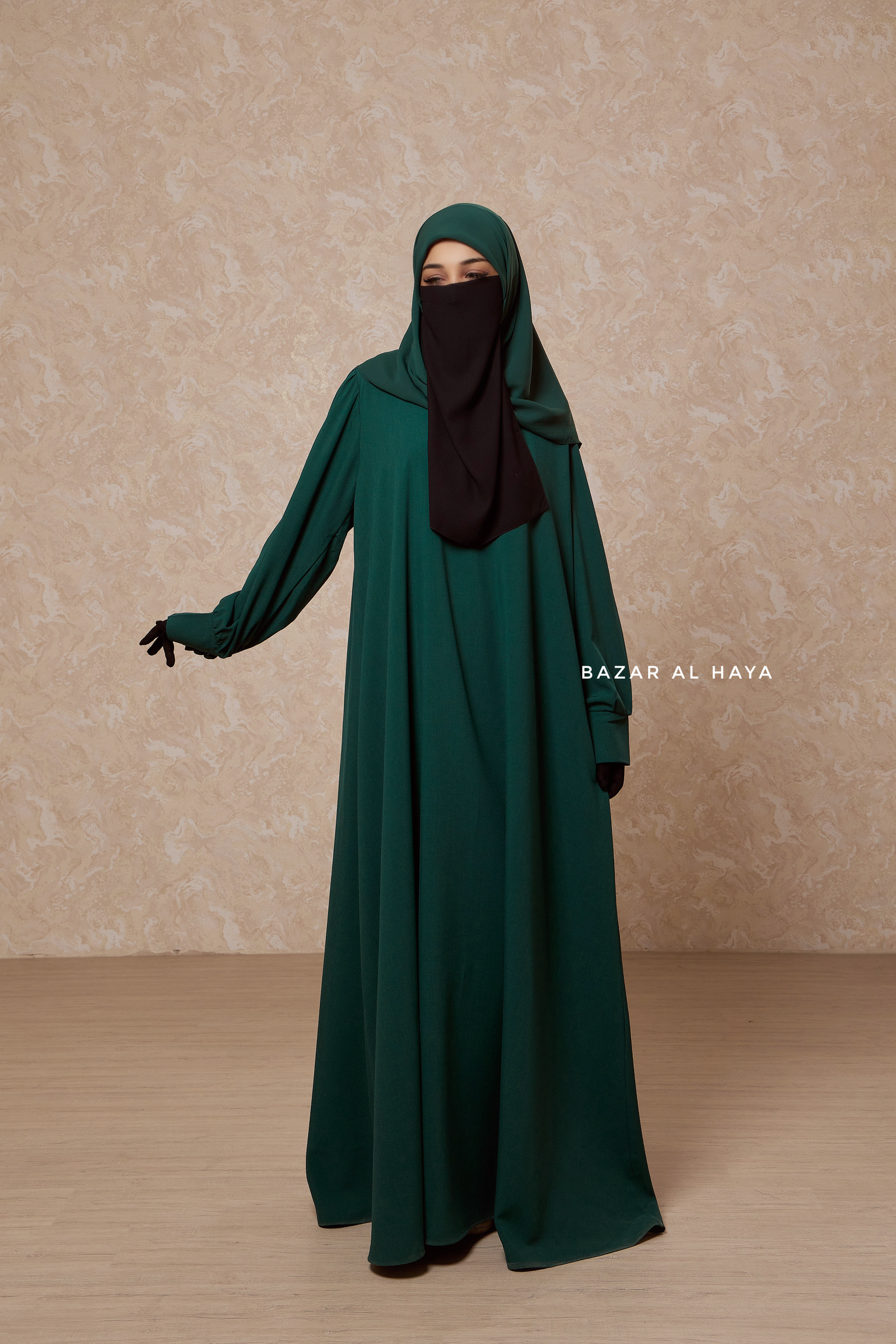 Rania Emerald Green Abaya Dress Half-Placket Button Front & Sleeve - Mediumweight Soft Crepe Cotton M Rania Emerald Green Abaya Dress Half-Placket Button Front & Sleeve - Mediumweight Soft Crepe Cotton M