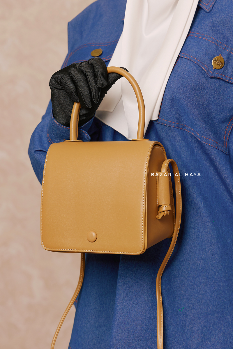 Unique Shaped Matte Crossbody Hand Bag In Camel Brown