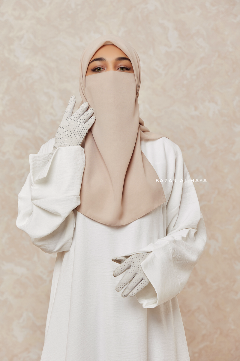 Ivory Rahima Loose Fit Comfy Abaya With Pockets - Leon