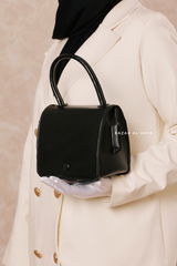 Unique Shaped Matte Crossbody Hand Bag In Black