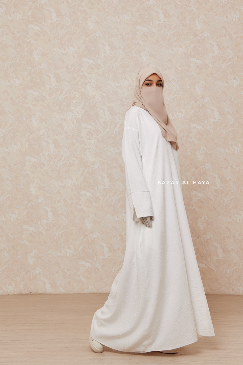 Ivory Rahima Loose Fit Comfy Abaya With Pockets - Leon