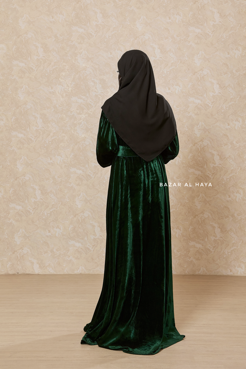 Emerald Green Irfah Luxurious Plush Pombarch Kaftan - Abaya Dress With Belt