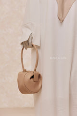 Unique Round Hand Bag In Beige