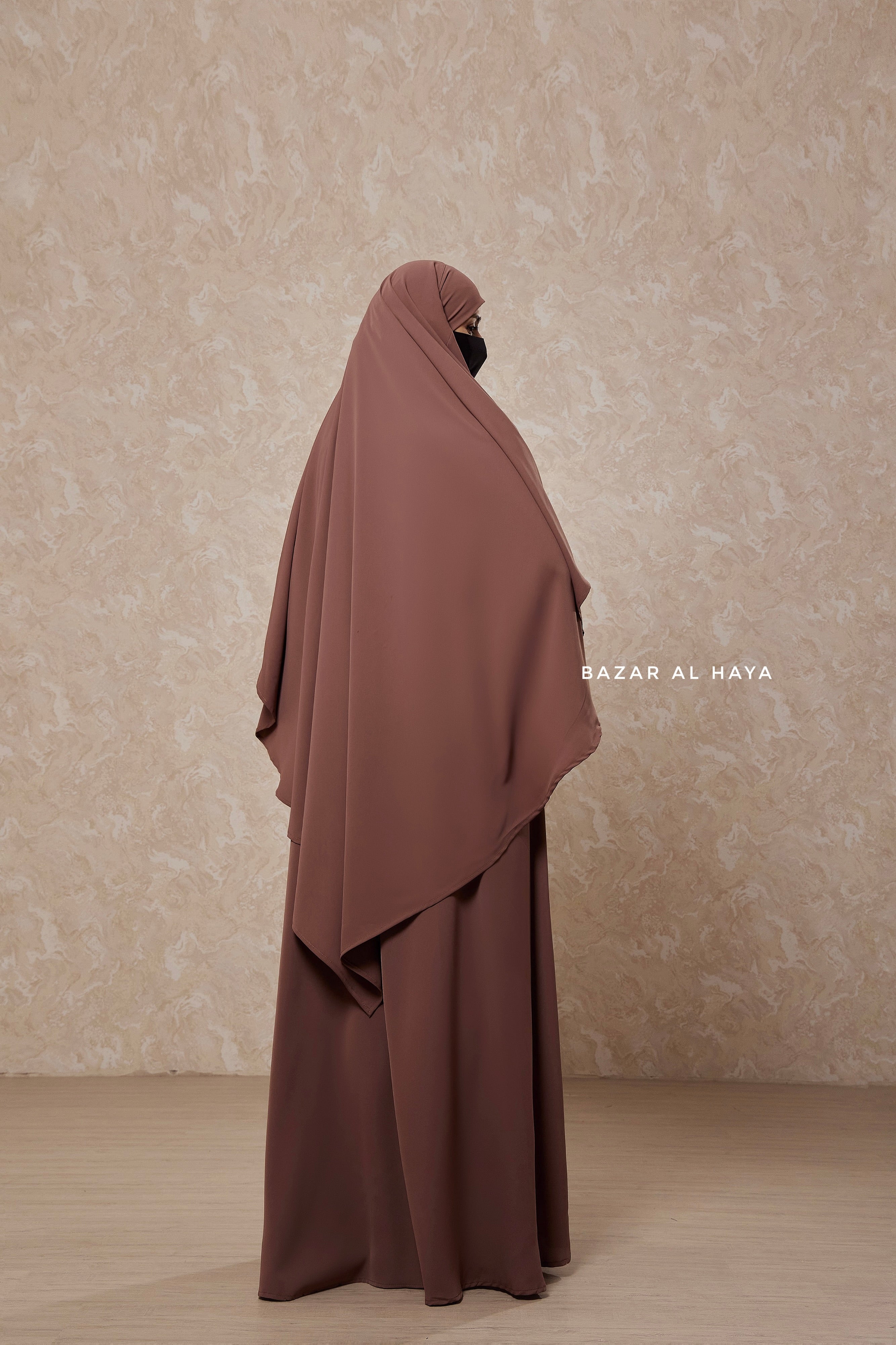 Taupe Haya