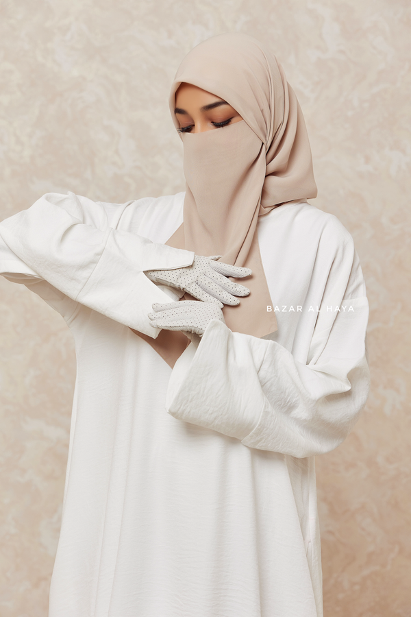 Ivory Rahima Loose Fit Comfy Abaya With Pockets - Leon