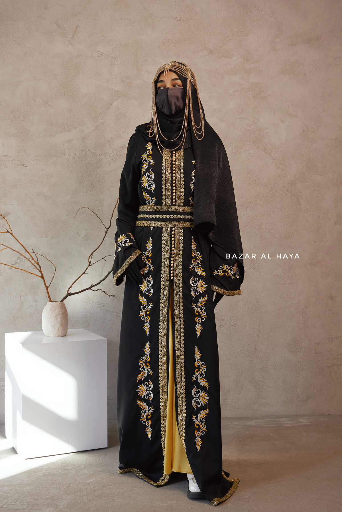 Black Reshma Moroccan Kaftan Abaya Embroidery Dress With Gold Abaya & Belt