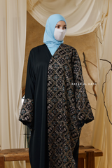 Black Amina Loose Fit Khaleeji Embroidered Two-Tone Abaya