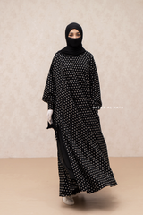 Black & Daisy Basimah Classic Design Warm Abaya Coat - Premium Wool