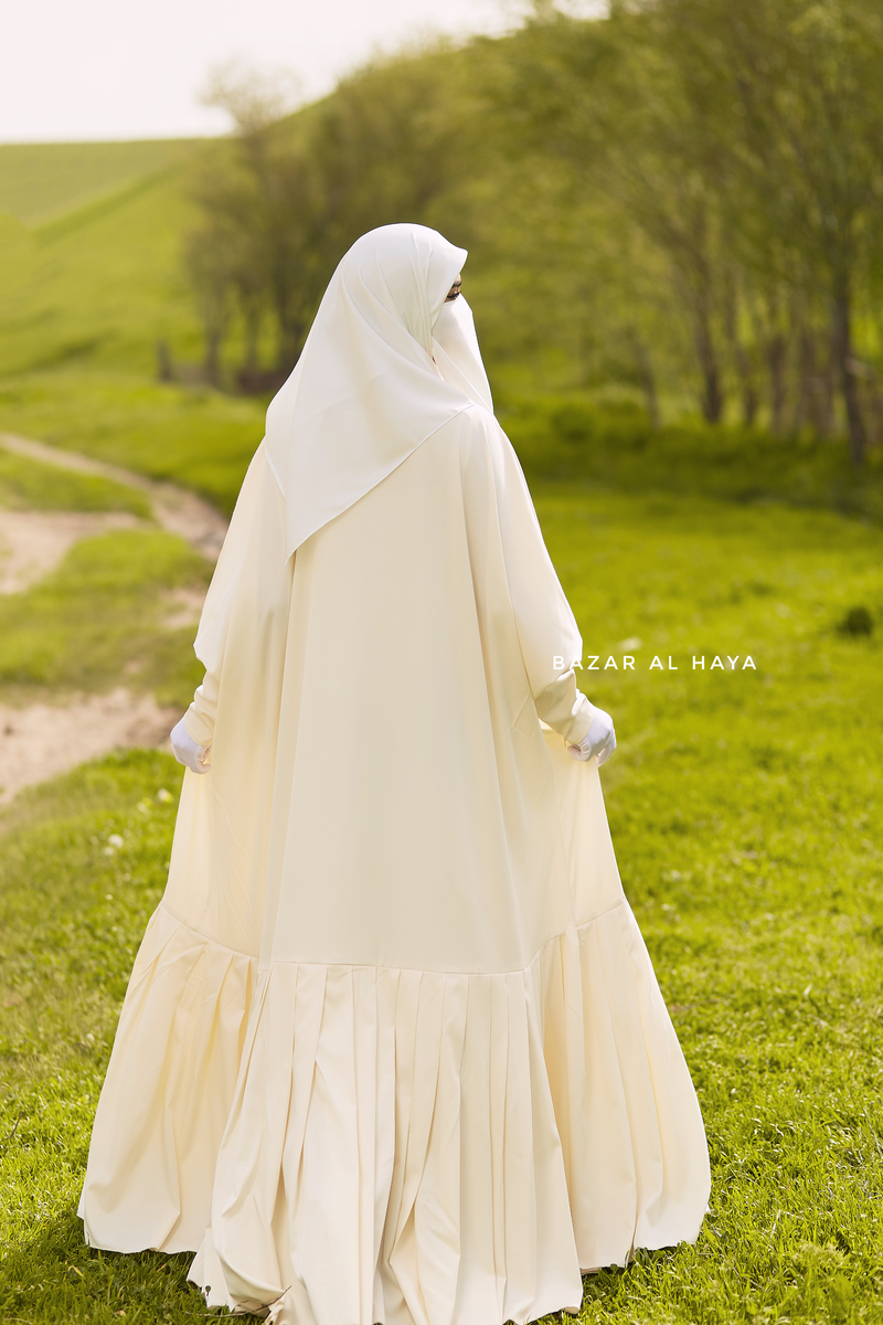 Ivory abaya 2025
