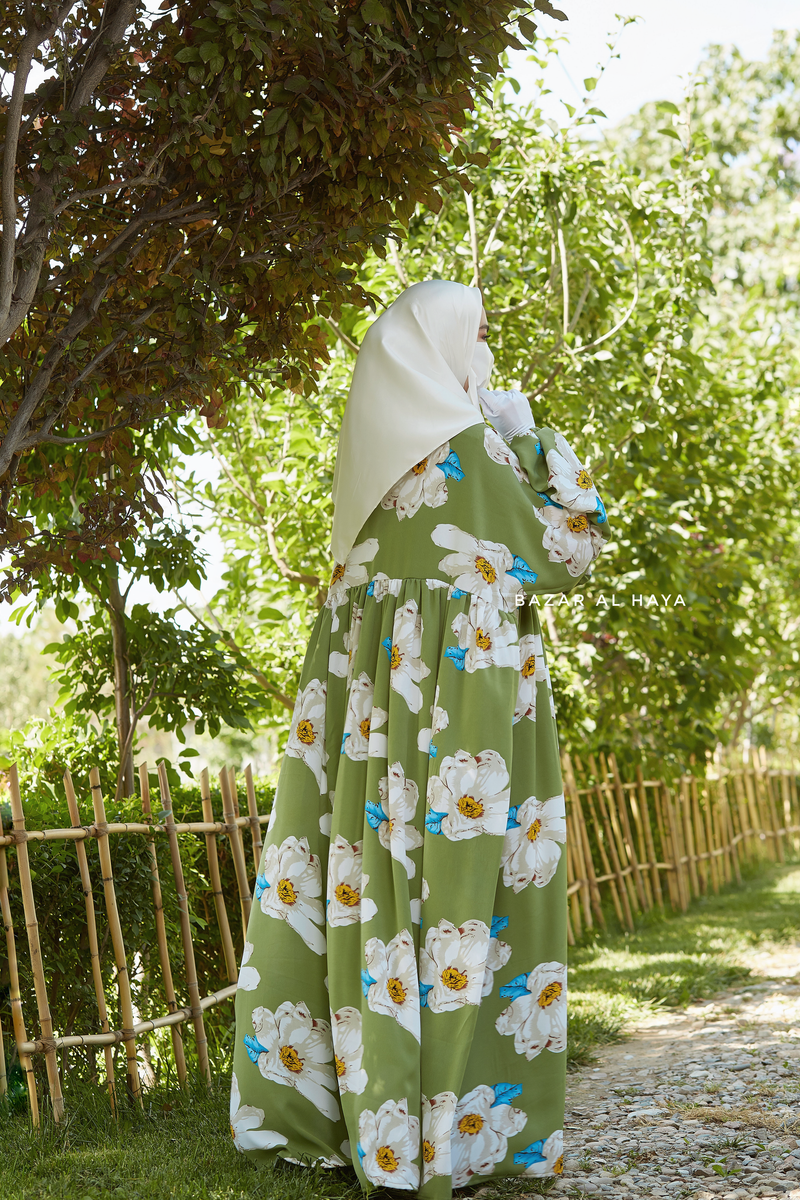 Muna Kiwi Loose Fit Summer Abaya Dress - Viscose Cotton & Daisy Flower Print