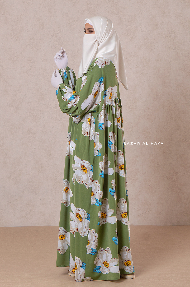 Muna Kiwi Loose Fit Summer Abaya Dress - Viscose Cotton & Daisy Flower Print