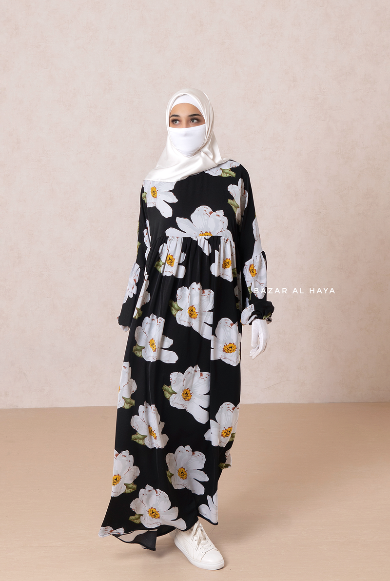 Muna Black Loose Fit Summer Abaya Dress - Viscose Cotton & Daisy Flower Print