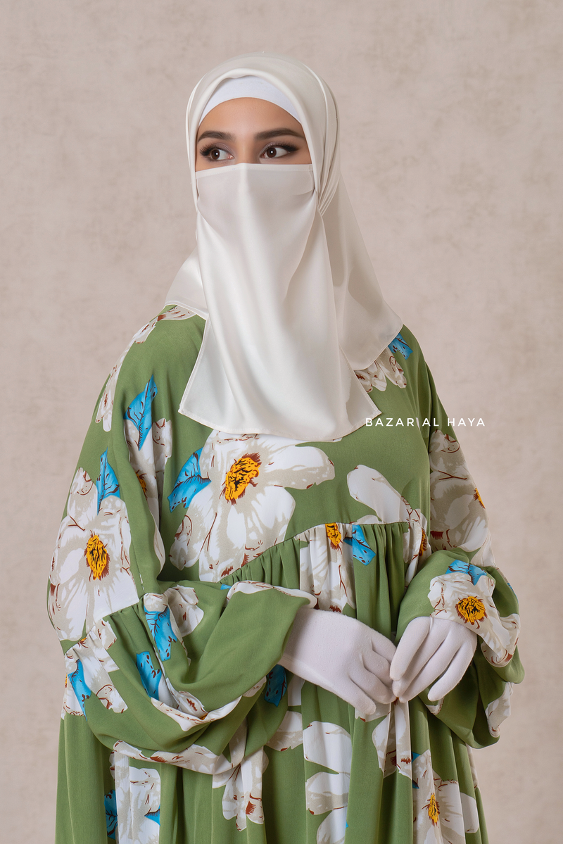 Muna Kiwi Loose Fit Summer Abaya Dress - Viscose Cotton & Daisy Flower Print