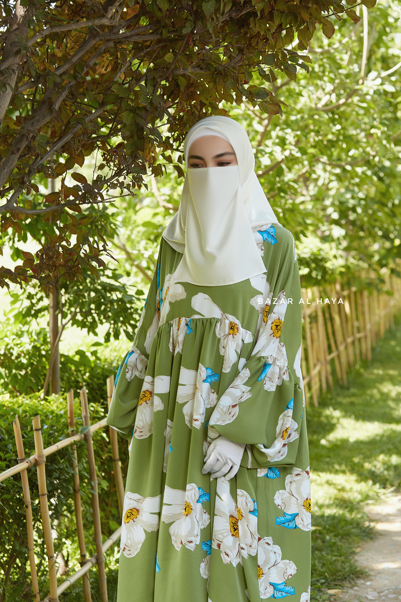 Muna Kiwi Loose Fit Summer Abaya Dress - Viscose Cotton & Daisy Flower Print