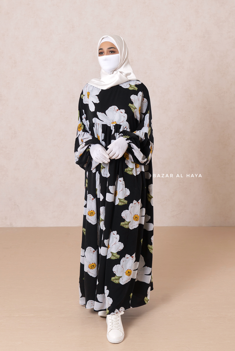 Muna Black Loose Fit Summer Abaya Dress - Viscose Cotton & Daisy Flower Print