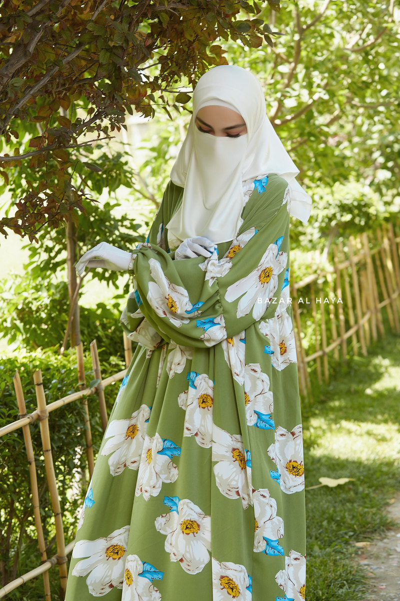 Muna Kiwi Loose Fit Summer Abaya Dress - Viscose Cotton & Daisy Flower Print