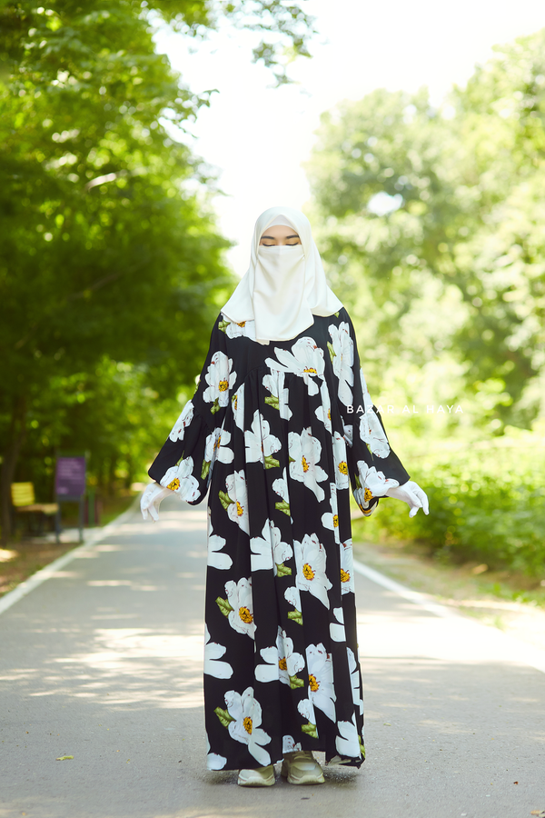 Black Muna Loose Fit Summer Abaya Dress - Viscose Cotton & Daisy Flower Print