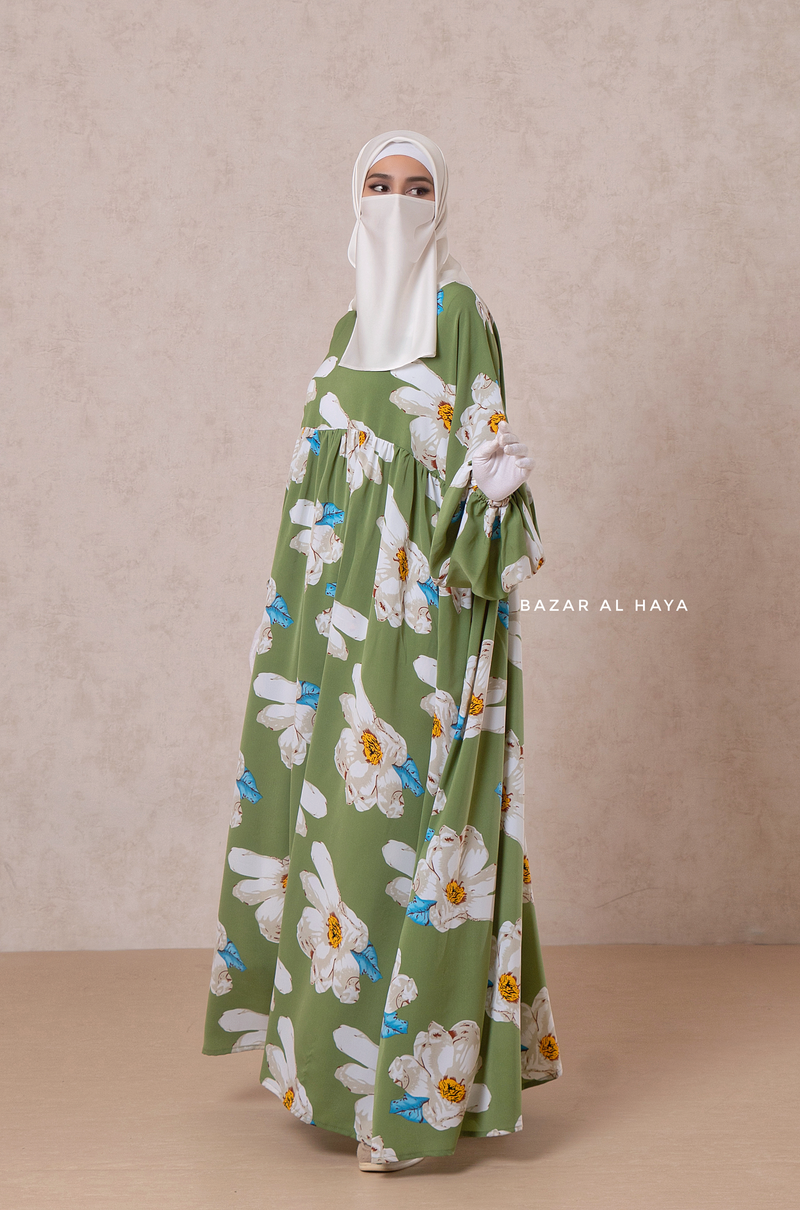 Muna Kiwi Loose Fit Summer Abaya Dress - Viscose Cotton & Daisy Flower Print