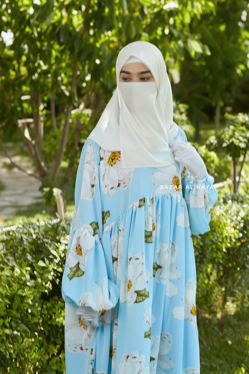 Muna Baby Blue Loose Fit Summer Abaya Dress - Viscose Cotton & Daisy Flower Print