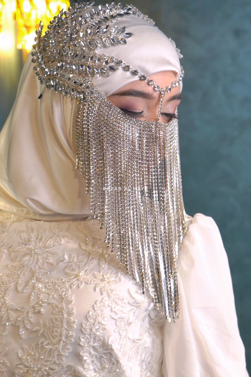 Rhinestone Chain Silver Bridal Face Veil - Handmade – Bazar Al Haya
