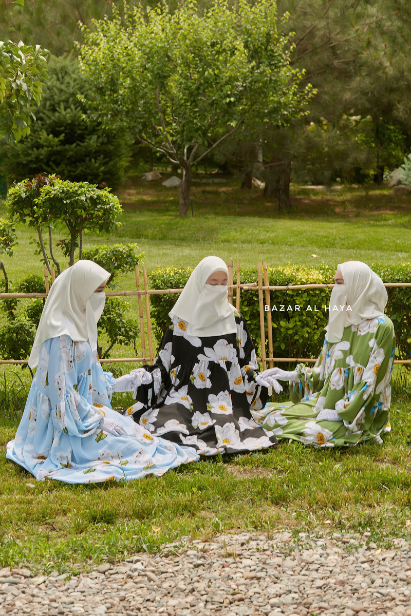 Muna Loose Fit Summer Abaya Dress - Viscose Cotton & Daisy Flower Print