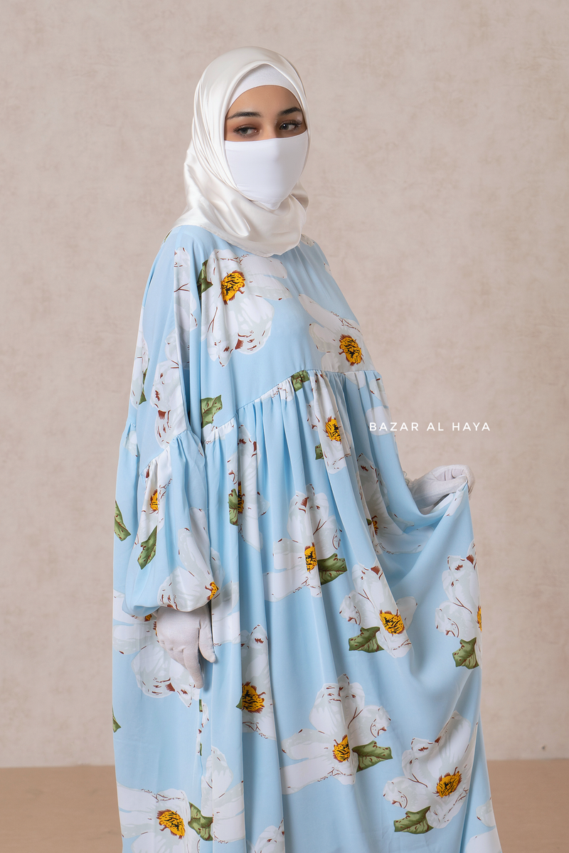 Muna Baby Blue Loose Fit Summer Abaya Dress - Viscose Cotton & Daisy Flower Print