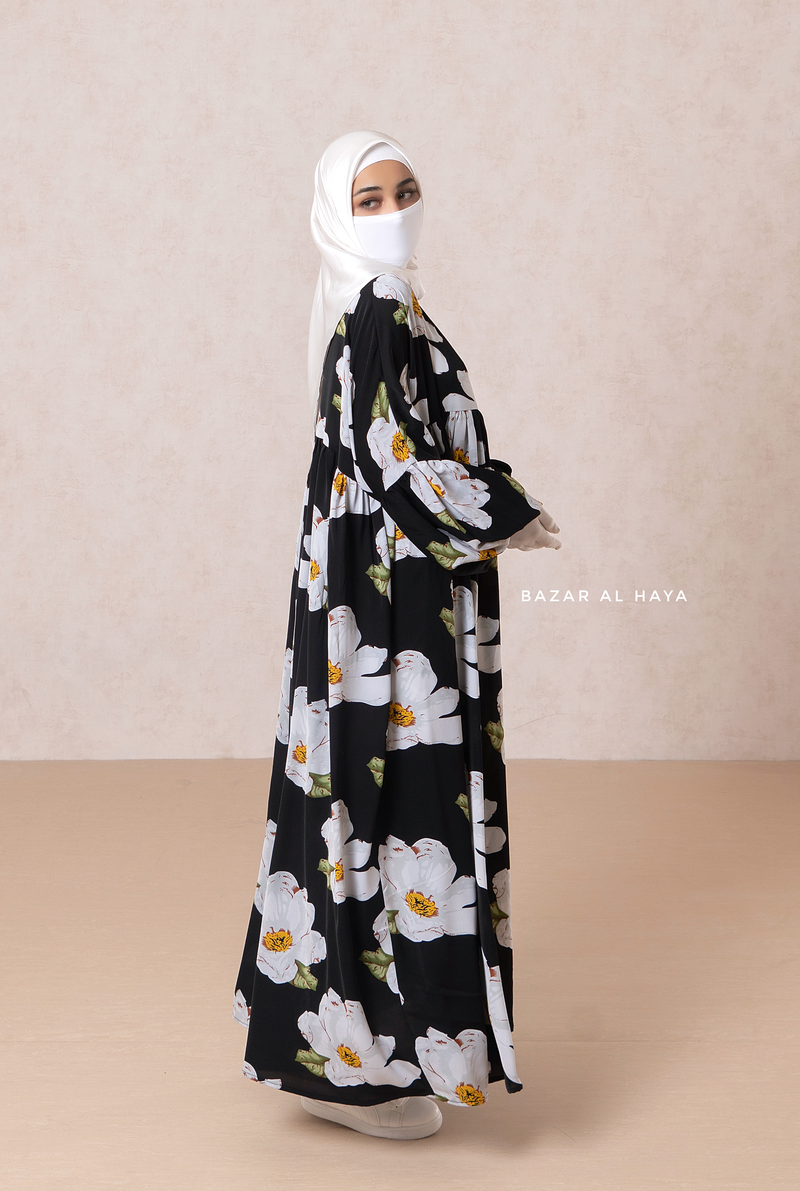 Muna Black Loose Fit Summer Abaya Dress - Viscose Cotton & Daisy Flower Print