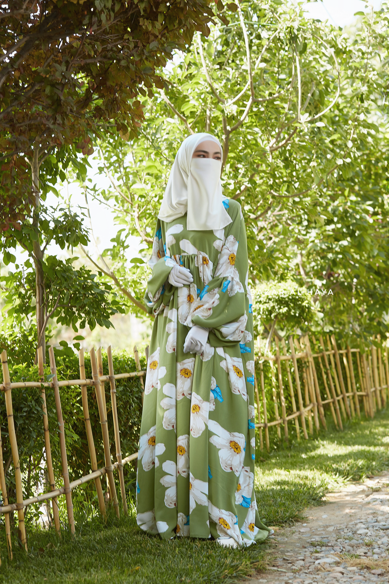 Muna Kiwi Loose Fit Summer Abaya Dress - Viscose Cotton & Daisy Flower Print