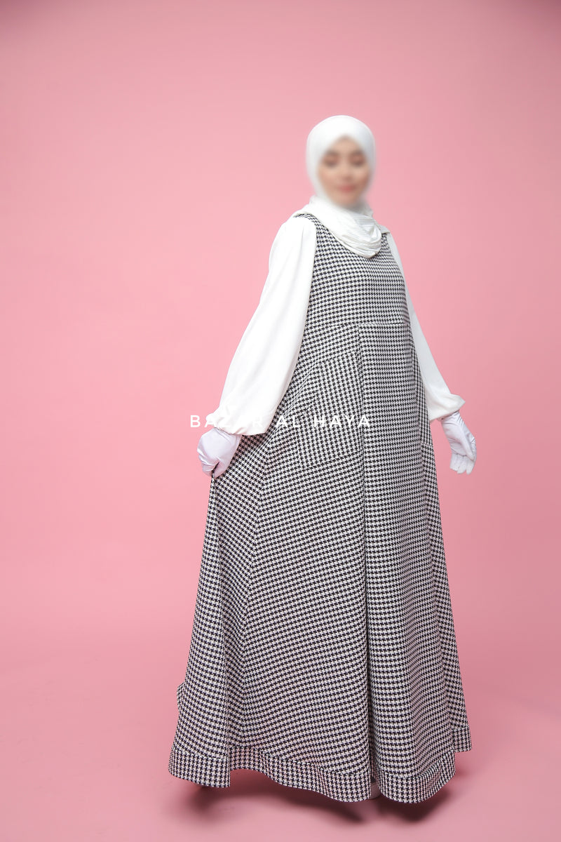 Reema Pinafore & White Sleeve Dress In Classic Style - Side Pockets