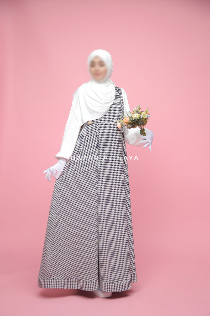 Reema Pinafore & White Sleeve Dress In Classic Style - Side Pockets